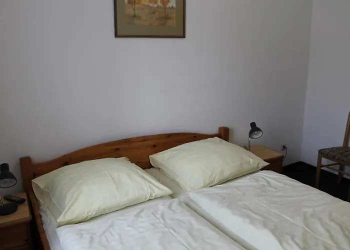 Pension Locarno