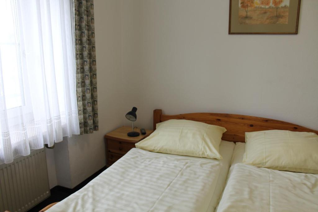 Locarno 2*